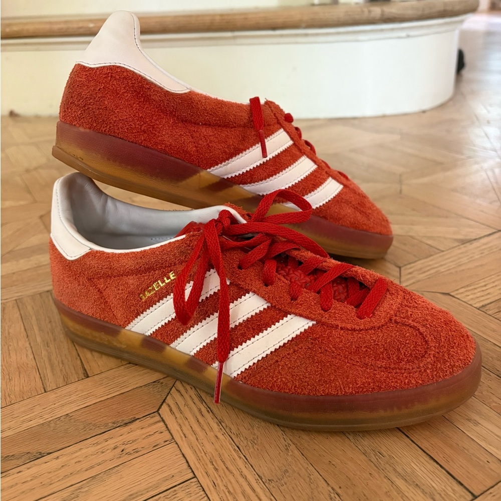 adidas Gazelle Suede Sneakers in red/Orange with White Stripes - Picture 2 of 6